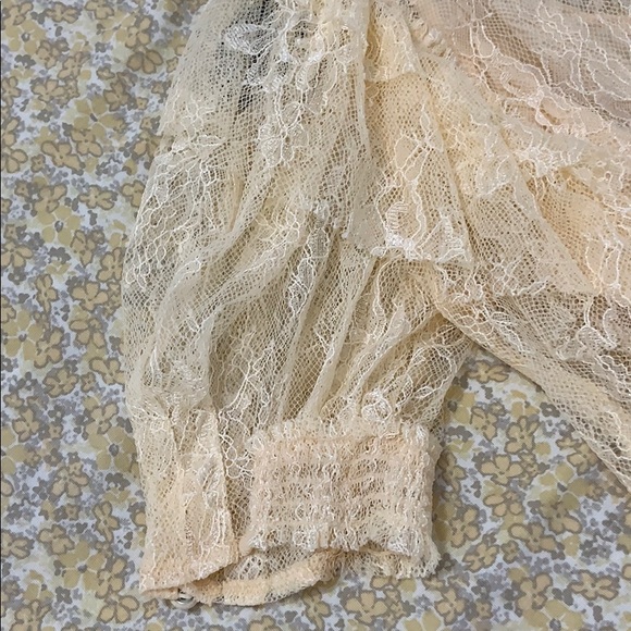 NWT Free People Ruffle short sleeve lace top - Picture 7 of 12